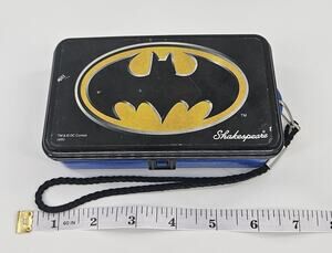 2005 Batman Shakespeare Mini Fishing Tackle Box DC Comics Wrist Strap